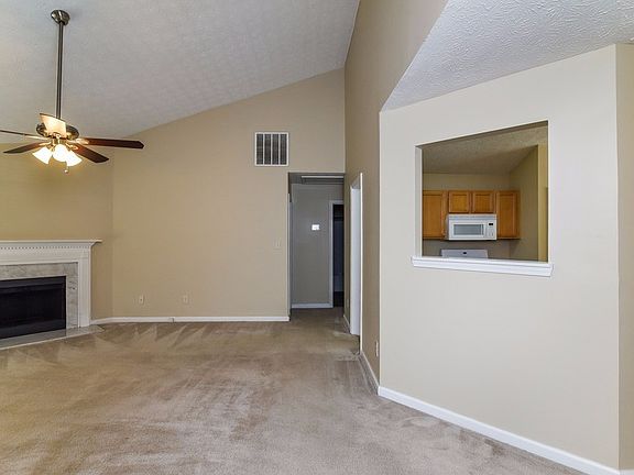 3rd image of 2305 Landrum Ct