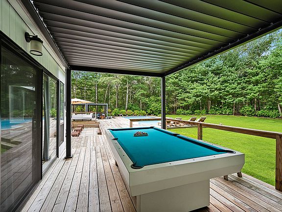 4th image of 707 Hands Creek Rd