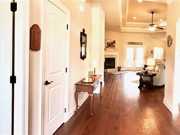 5th image of 8841 Salt Grass Dr
