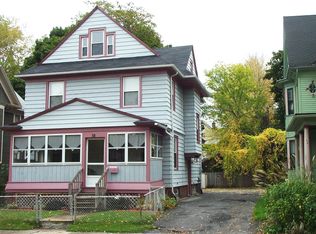 38 Quincy St, Rochester, NY 14609