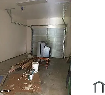 8592 Spring Ave #A — Photo 10