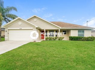 3748 NE 15th Pl, Cape Coral, FL 33909