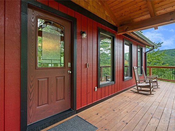 2nd image of 106 Upper Grouse Ridge Road