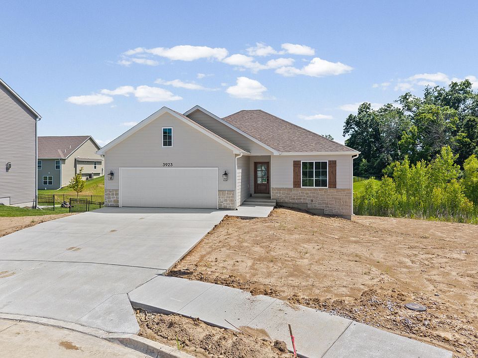 1st image of 3923 Forester Ct
