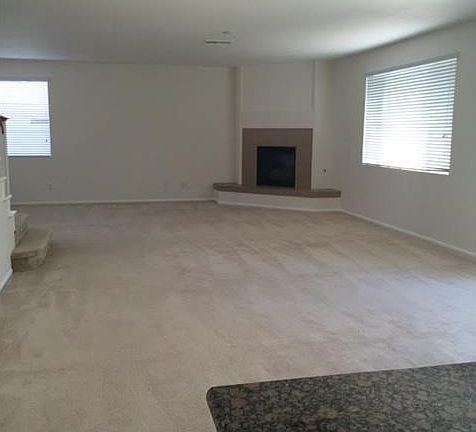 3rd image of 563 Victorian Hill Dr