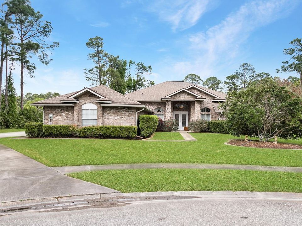 1st image of 132 Muirfield Dr
