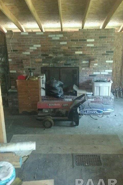 2nd image of 598 Old West Vine St