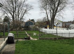 25 Thompson Ave, Bristol, RI 02809