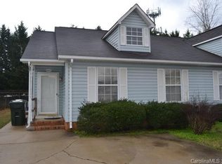 1047 Farm Pond Ln, Rock Hill, SC 29732