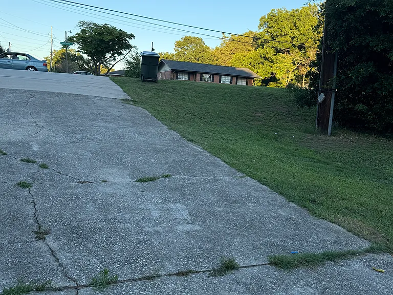 Irwin Bridge Rd NW — Photo 43