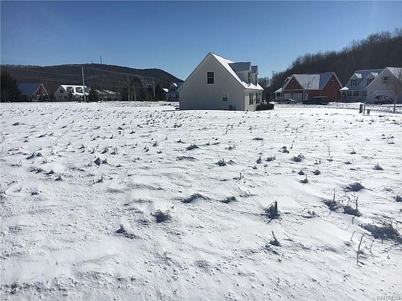 5th image of 28 Elk Creek Dr
