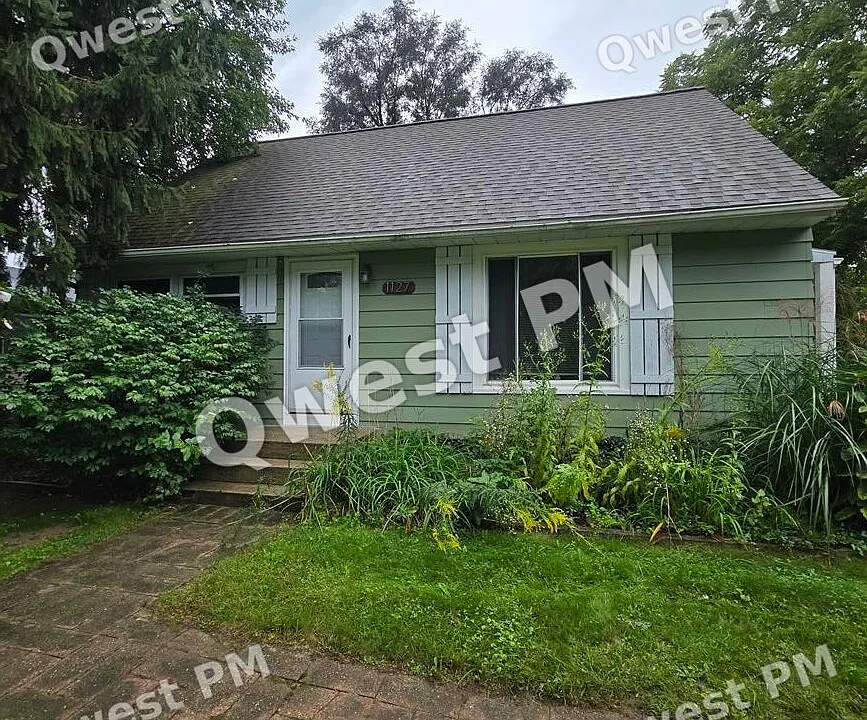 1127 Eastmont Dr SE
