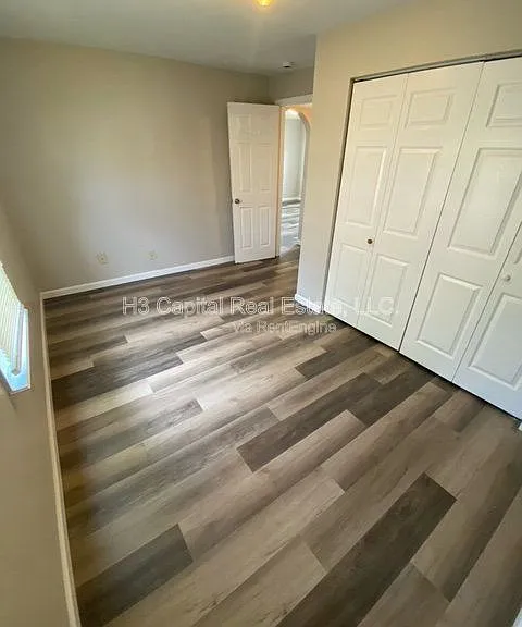 1693 Market St — Photo 28