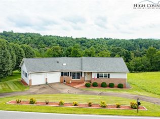 1972 Memorial Park Dr, Sparta, NC 28675