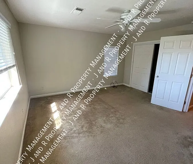 13589 River Rd — Photo 12