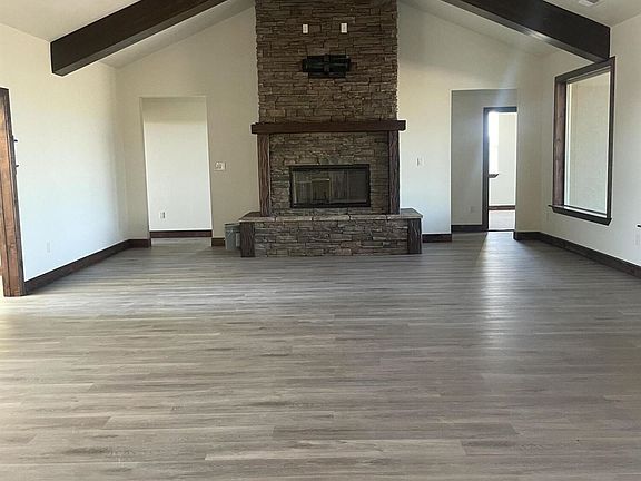 2nd image of 13 Stardust Ln