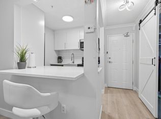 715 Royal Ave #410, New Westminster, BC