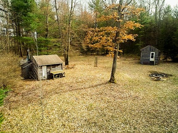 5th image of 4866 E 8th St