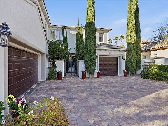 2nd image of 11406 Sandstone Ridge Dr