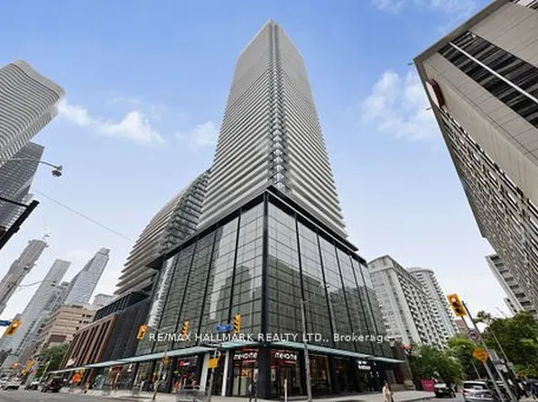 501 Yonge St, Toronto, ON