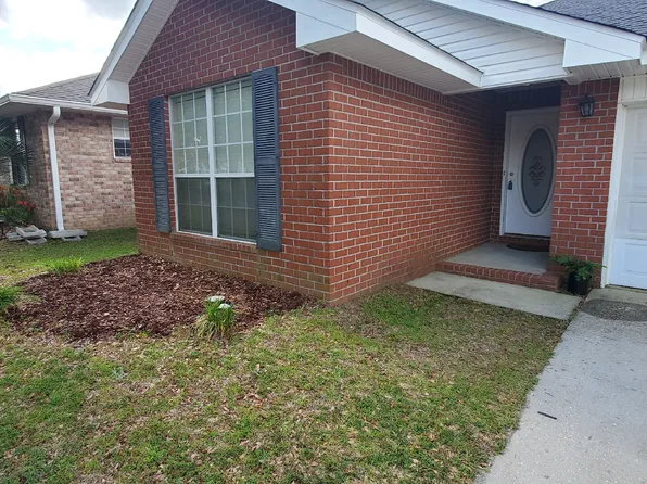 4721 Ashley Place Blvd, Pace, FL 32571