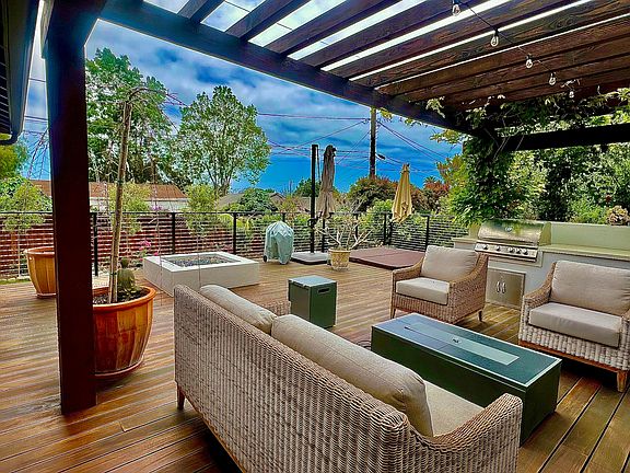 2nd image of 3051 Paseo Tranquillo