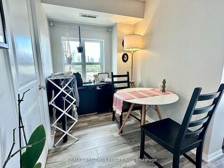 85 E Liberty St #1006 — Photo 9
