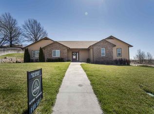 415 Allen Ln, Saint George, KS 66535