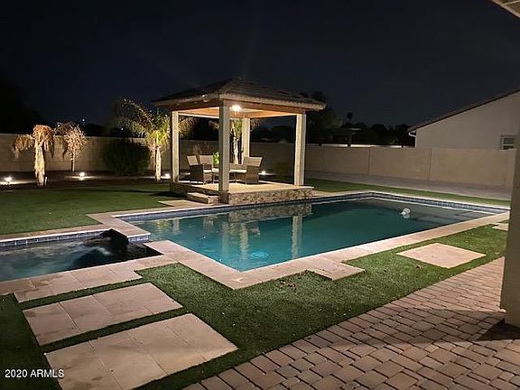 4th image of 10638 W Catalina Dr
