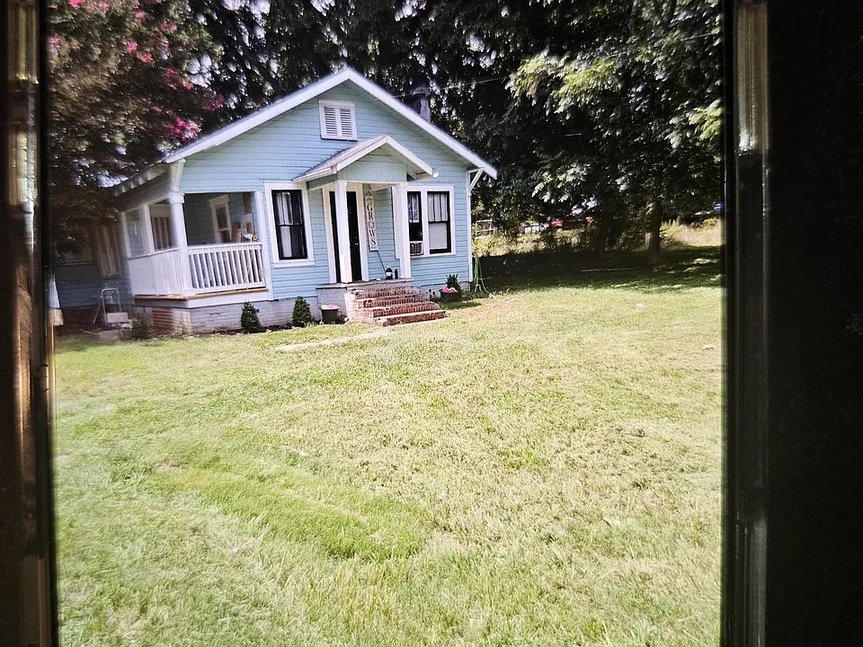 1656 Buchanan Hwy