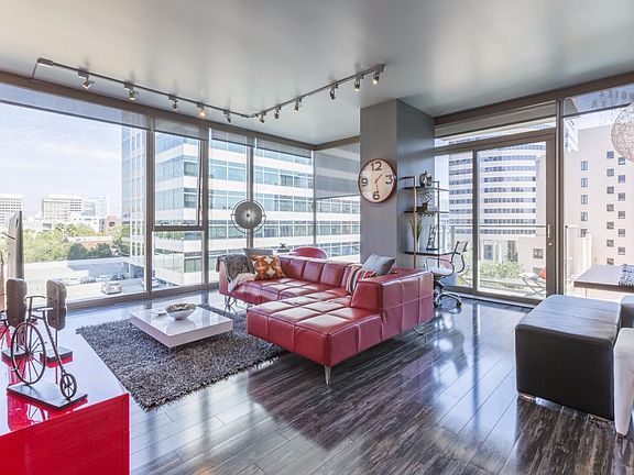 2nd image of 38 N Almaden Blvd Unit 720