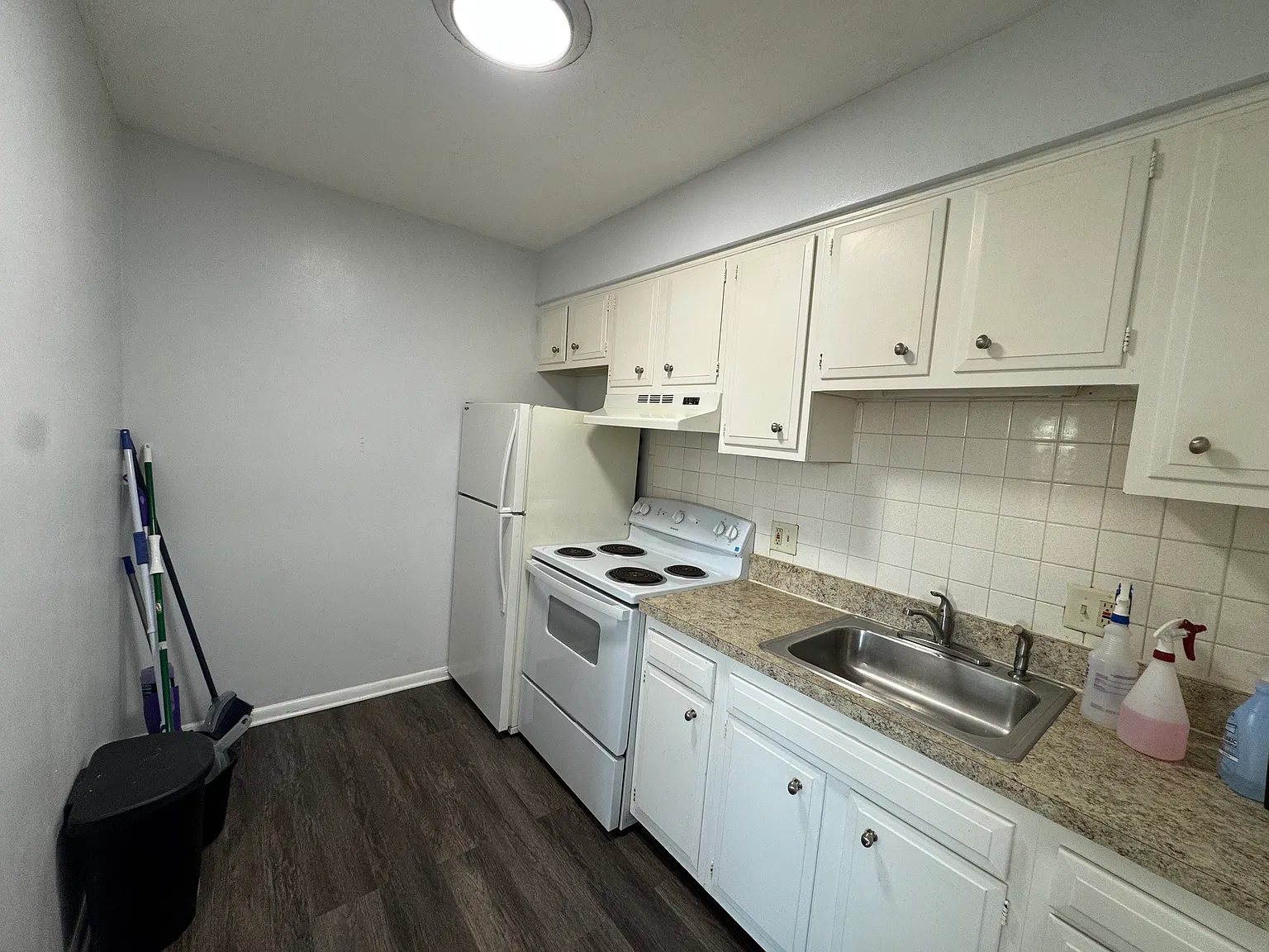 1 bed, 500 sqft, $925 — Photo 4