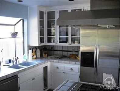 5th image of 1394 Placid Ave