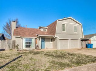 111 S Silver Dr, Mustang, OK 73064