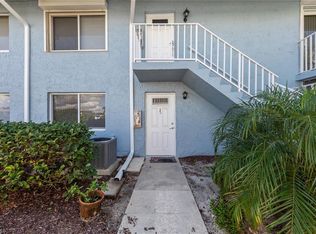256 Palm Dr APT 5, Naples, FL 34112