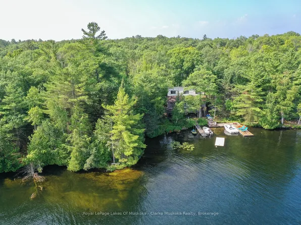 185 Woodland Trl, Georgian Bay, ON L0K 1S0