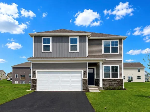 1022 Emerald Dr, Montgomery, IL 60538