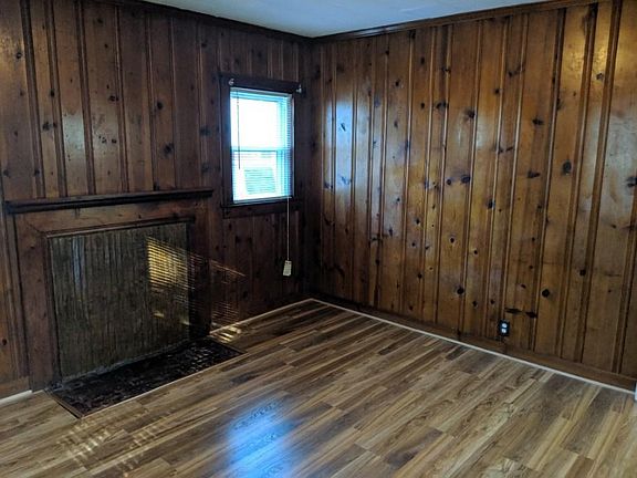 4th image of 607 Holt Ave
