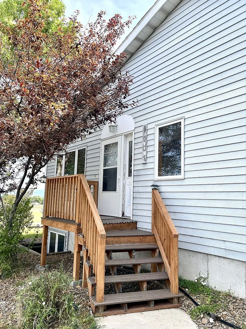 1901 Cleveland Street — Photo 2