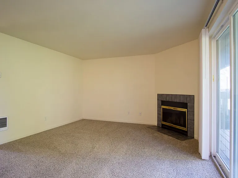 147A - Park Place Apartments — Photo 3