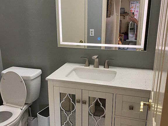 2nd image of 2197 Bel Air Pl