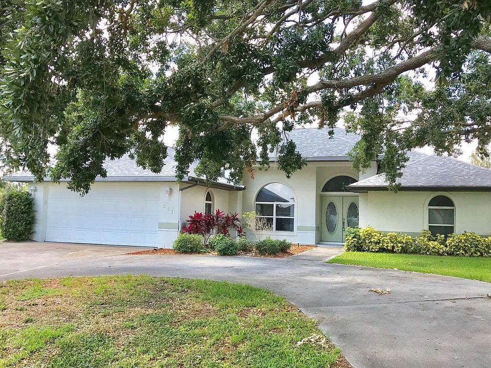 1st image of 233 Duane Palmer Blvd