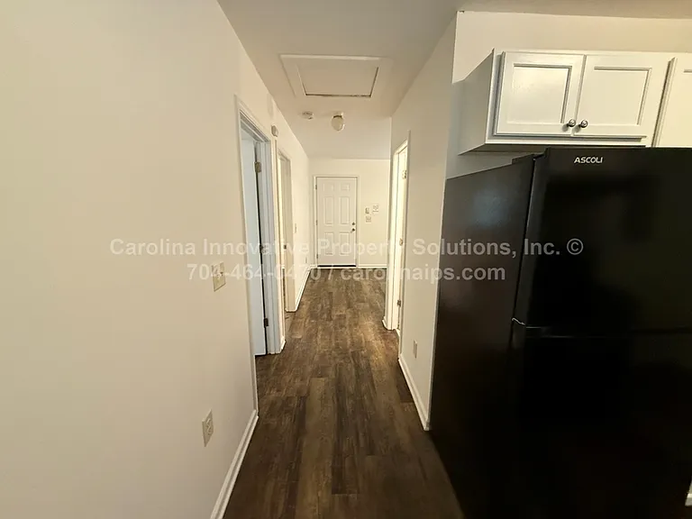1800 Newland Rd #3 — Photo 8