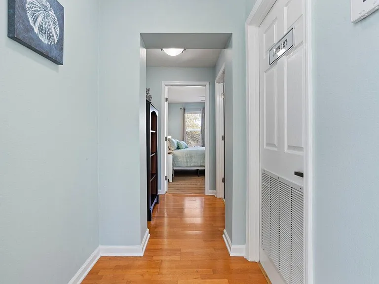 Beachview Dr — Photo 34