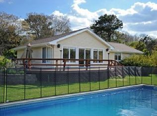 21 Arbutus Rd, Southampton, NY 11968