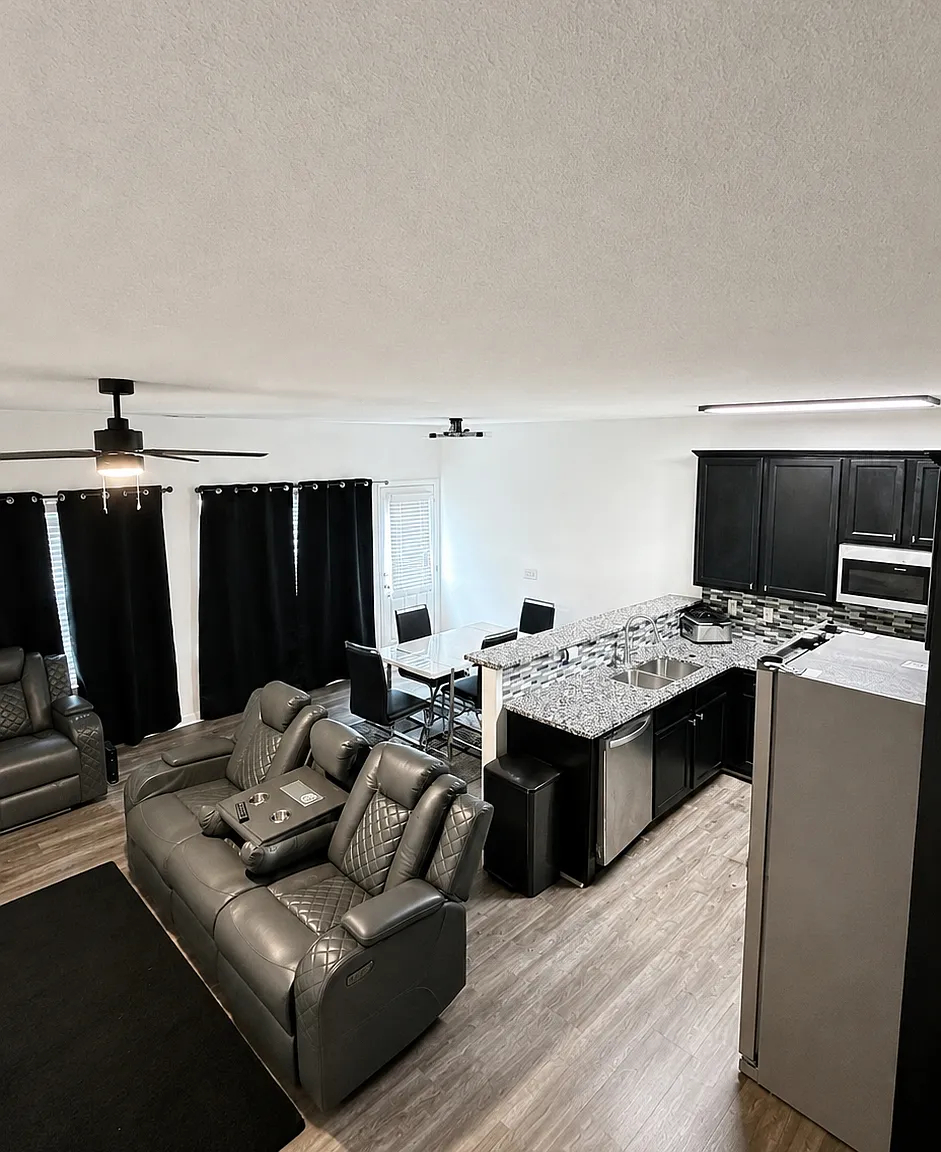 7696 Rutgers Cir — Photo 4