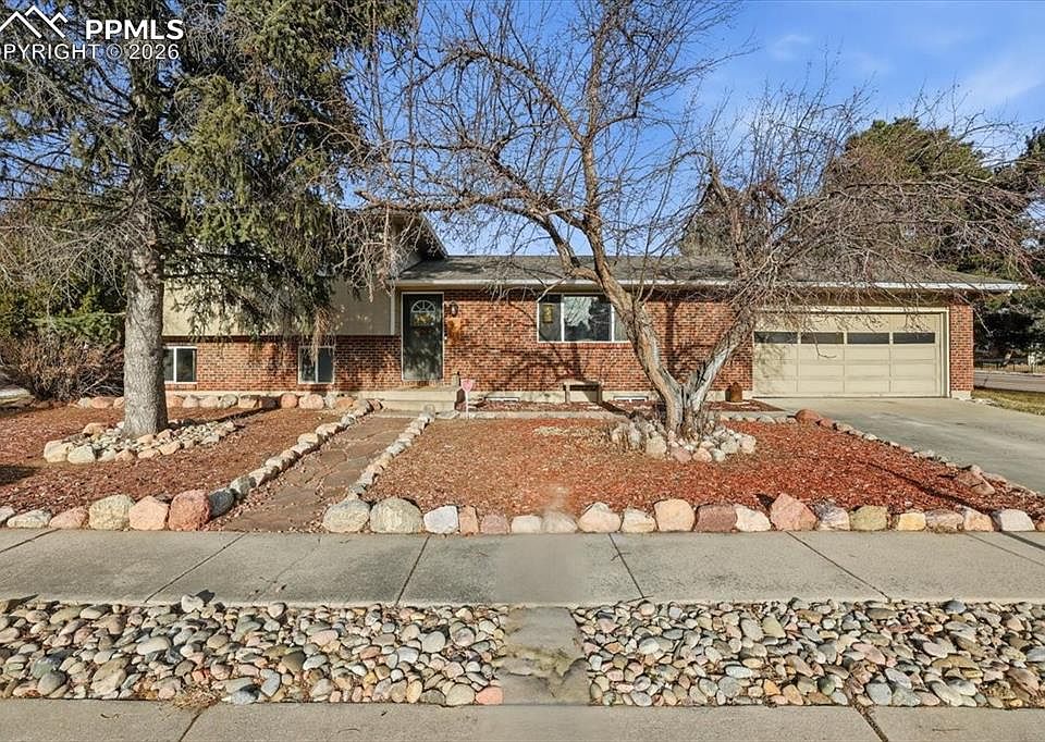 1st image of 2918 Flintridge Sq