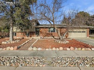 2918 Flintridge Sq, Colorado Springs, CO 80918