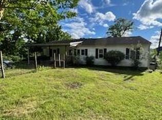 88 Mullins Hl, Pikeville, KY 41501