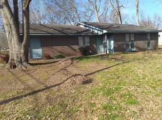 901 4th Ter, Barling, AR 72923